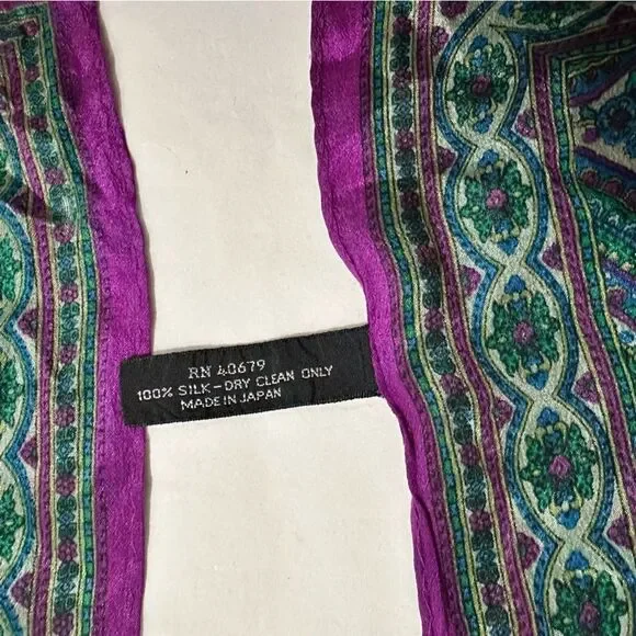 Vintage Harvé Benard Green and Purple Paisley Silk evening scarf - Picture 7 of 11